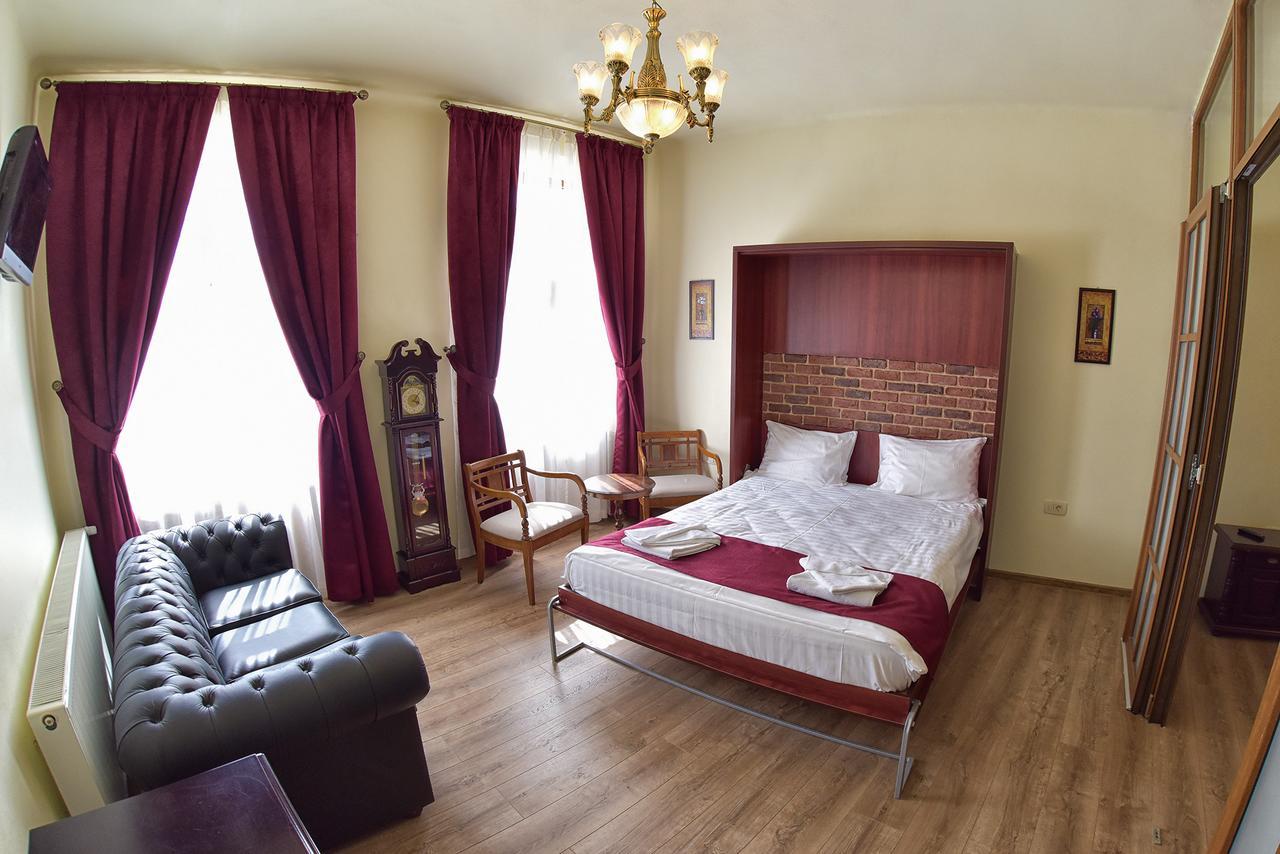 La Maisonnette Braşov Extérieur photo