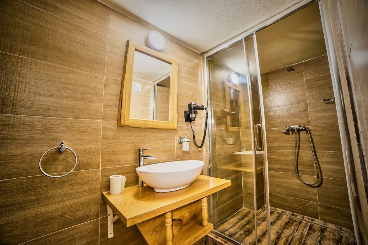 La Maisonnette Braşov Extérieur photo
